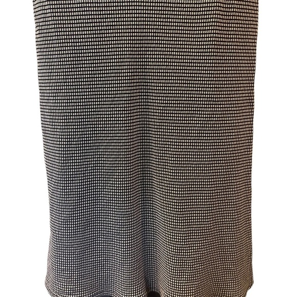 Ann Taylor Loft Women’s Dress Black White Abstract Knit Petite 4P - Picture 8 of 8